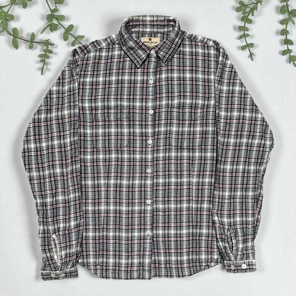Woolrich Women’s Plaid Flannel Shirt Medium Black Red White 100% Cotton Button